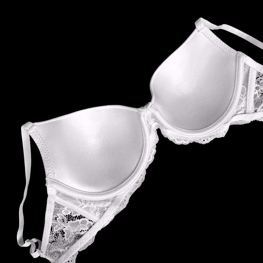 NEW! Marilyn Monroe Demi Lace Bra Size 36C - Picture 6 of 8